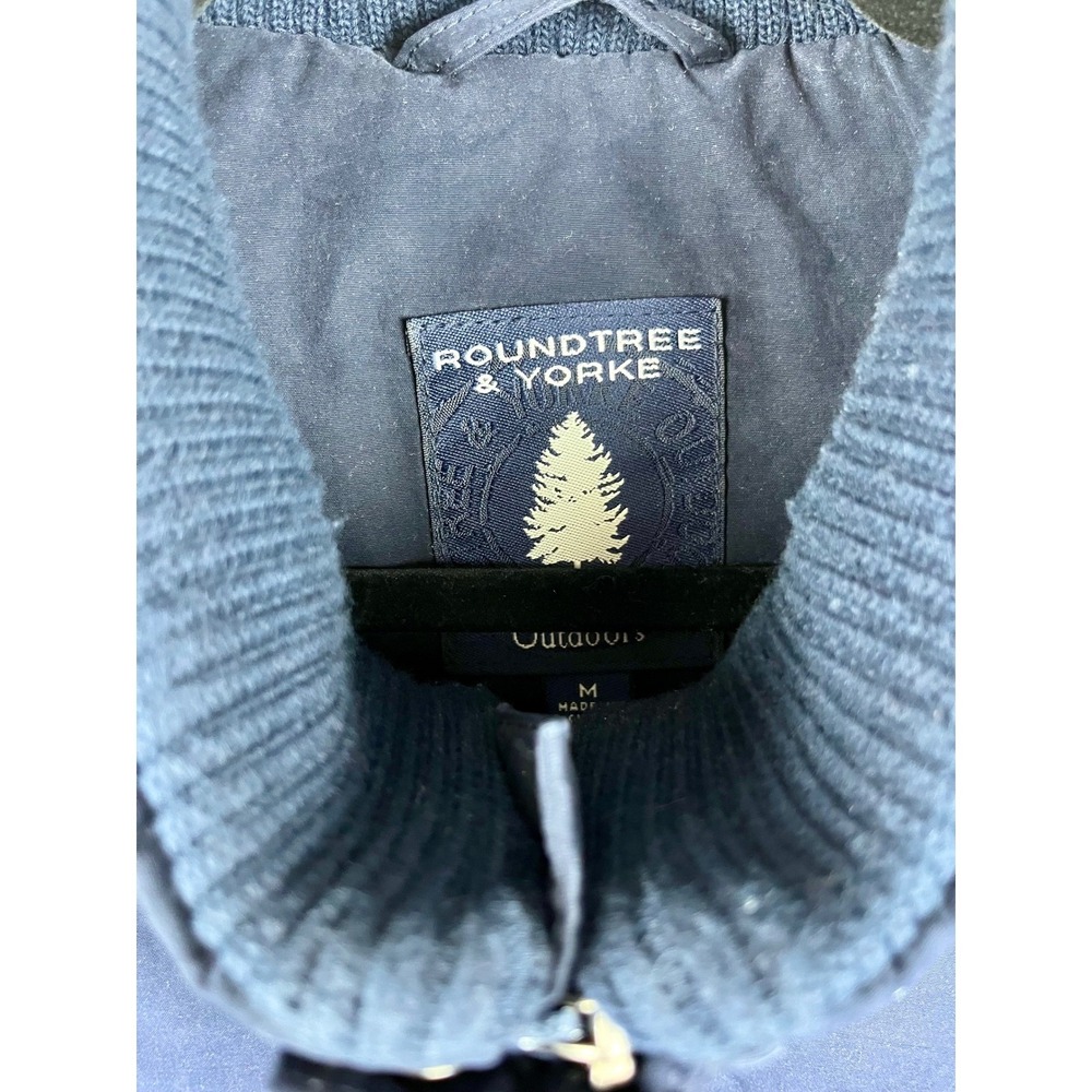 Roundtree & Yorke Outdoors Navy Puffer Vest Men's Medium Quilted Snap Zip - Picture 4 of 13